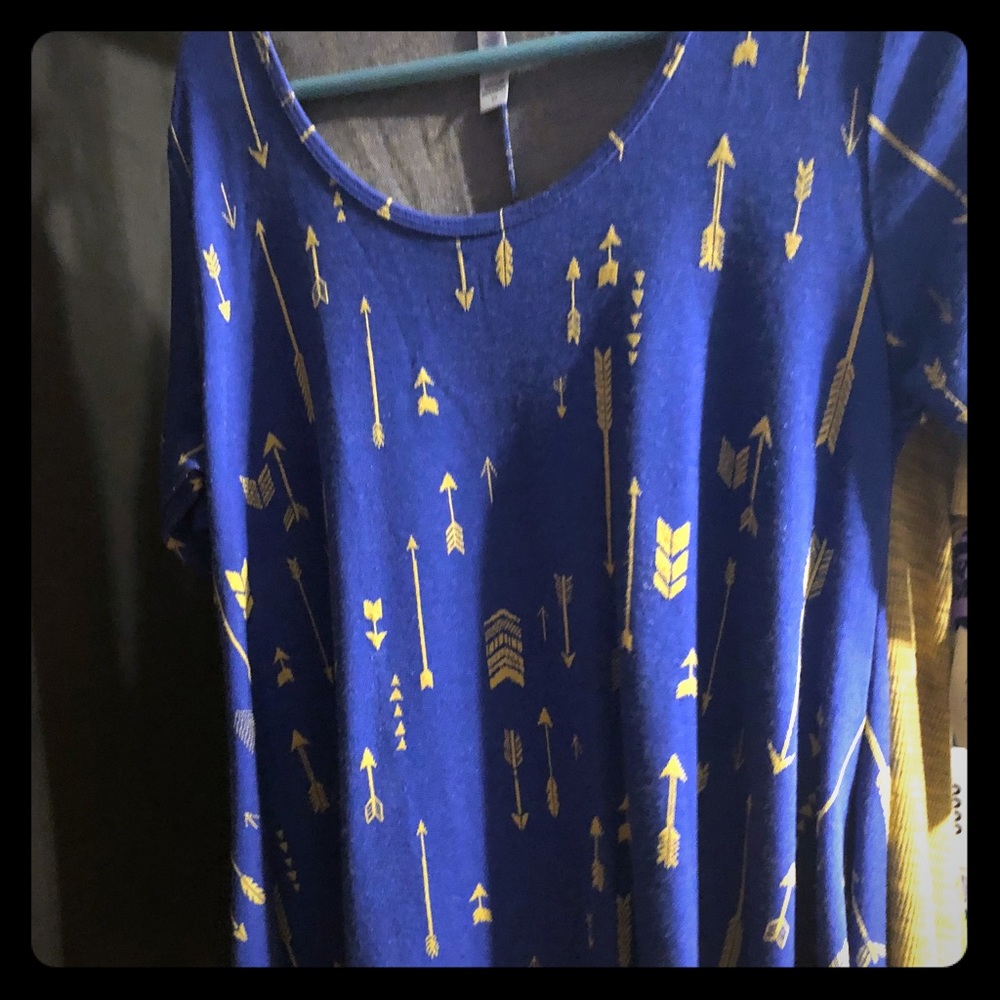 Lularoe Perfect Tee